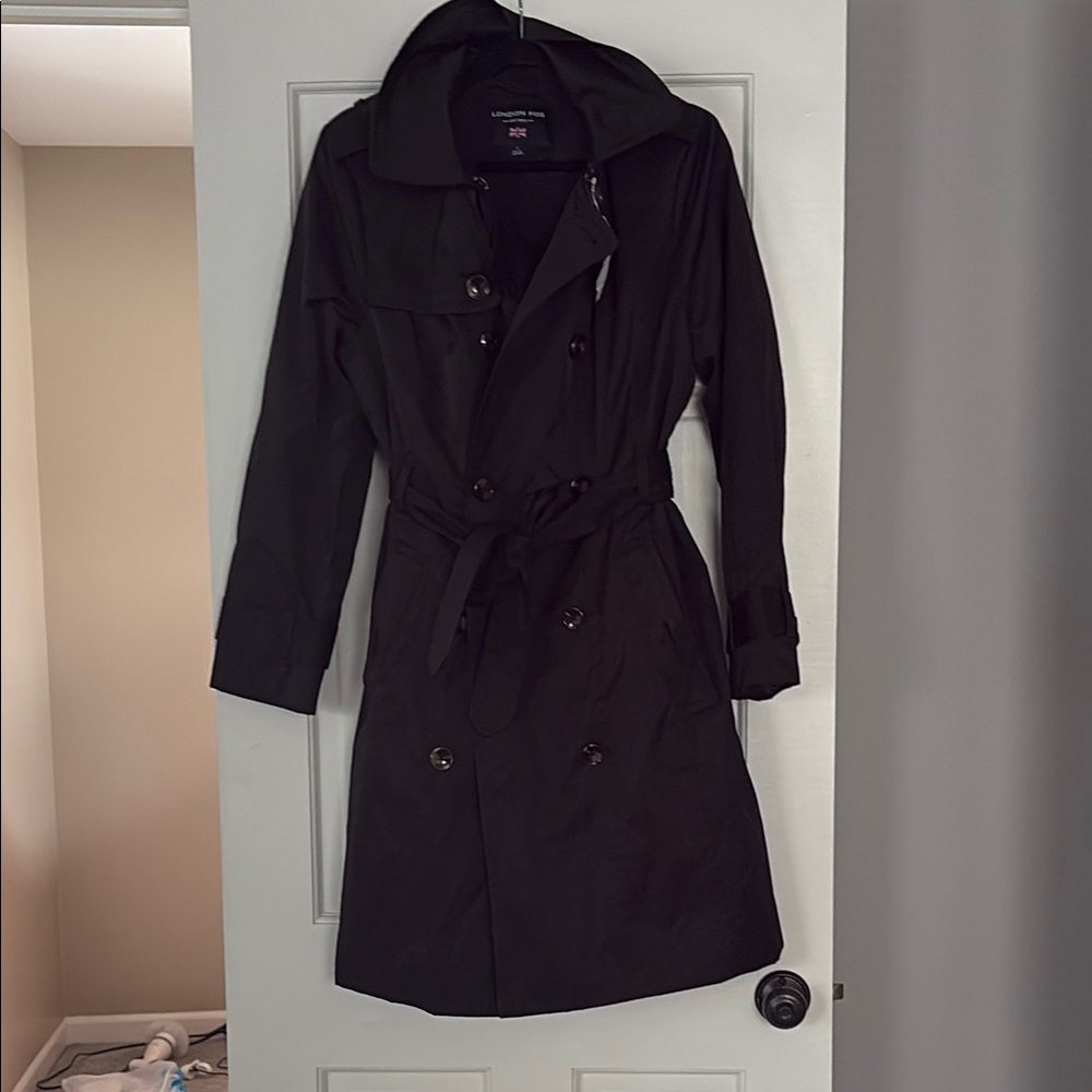 London Fog Elegant Dark Trench Coat
